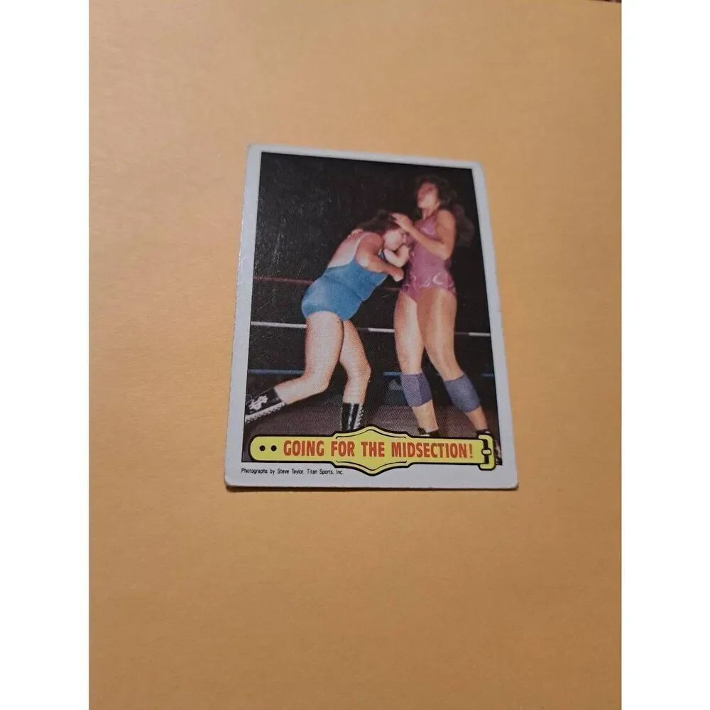 Vintage 1985 WWF Ringside Action Card #25 Fabulous Moolah vs Wendi Richter Topps